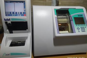 Briot CL Axcell, optičarska mašina  