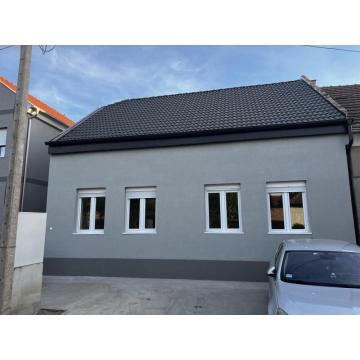 Prodajem kuću  u centru Zrenjanina