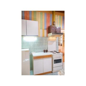 Izdajem namešten stan u Petrovaradinu-Gradić 