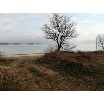 Prodaja PLACA na obali Dunava kod Golubca