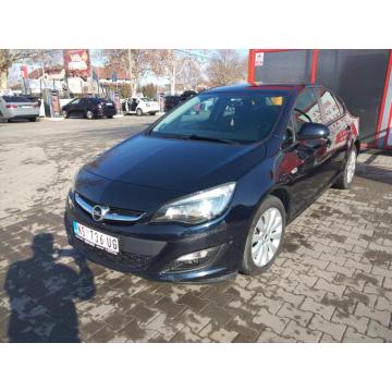 Opel astra J