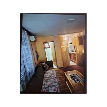 Izdaje se apartman-vikendica na Srebrnom jezeru