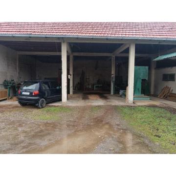 Plac i objekat u zakup - Loznica