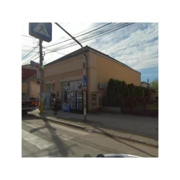 Prodajem domaćinstvo sa dva stambena objecta, Mrčajevci 