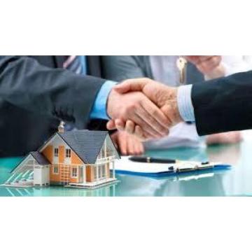 Osigurava financijska sredstva za pojedine