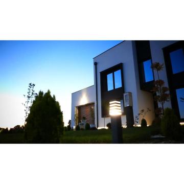 Kuća na prodaju 327m2 Sremska Mitrovica 327000€