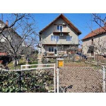 Dvoetazna kuca, Kragujevac 