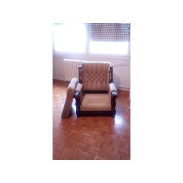 VELIK FOTELJA PUNO DRVO + STOLICA