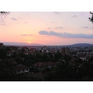 Prodaje se gg zemljište na manje od deset minuta od centra Niša